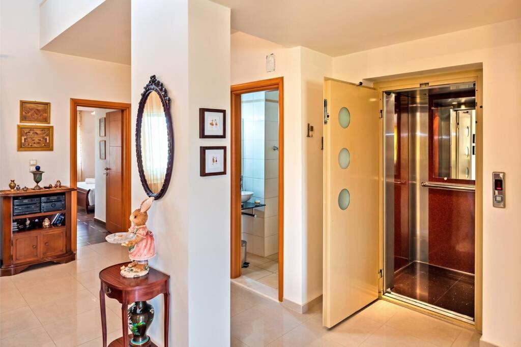 Art Antique Deluxe Villa Ierápetra Екстериор снимка